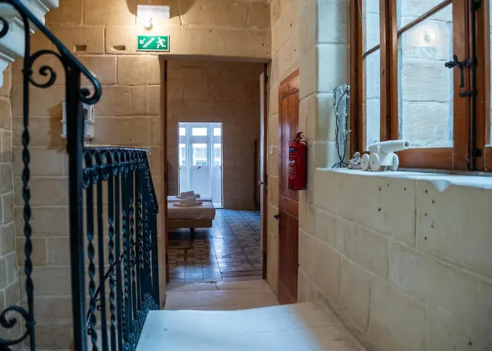 Senglea Charming 2bdr Townhouse * Qormi