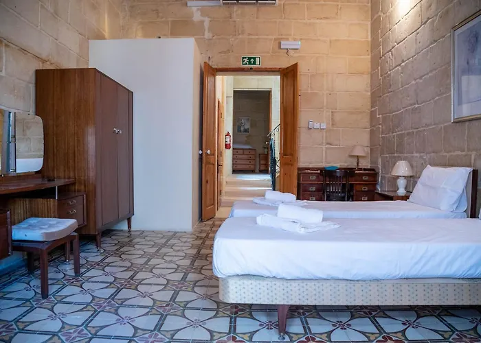 Tatil Evi Senglea Charming 2bdr Townhouse