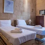 Senglea Charming 2bdr Townhouse Дом отдыха *