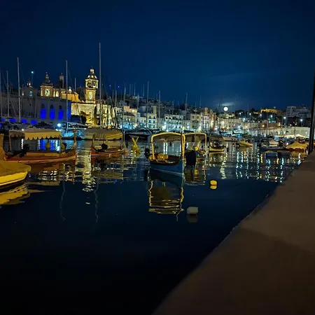 Senglea Charming 2bdr Townhouse * Qormi