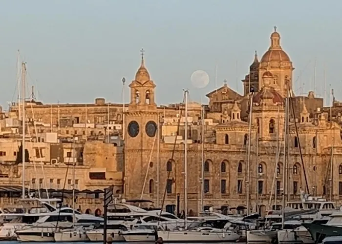 Senglea Charming 2bdr Townhouse *