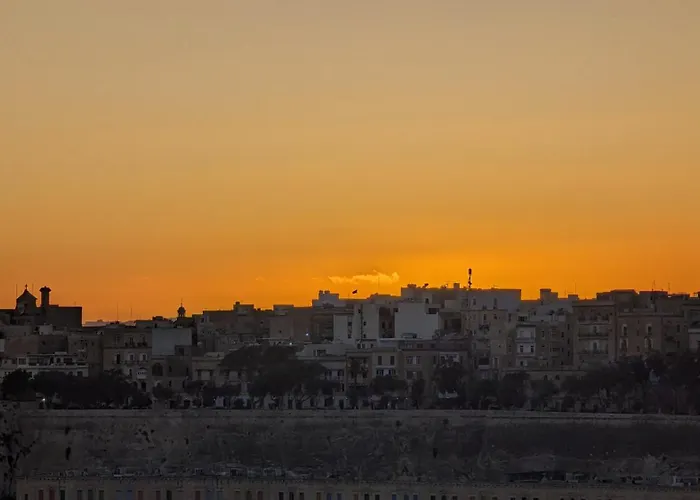 Senglea Charming 2bdr Townhouse * Qormi