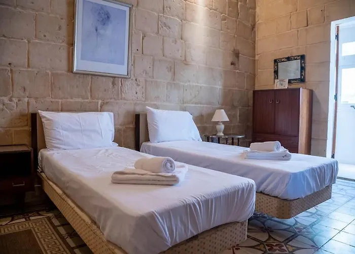 Senglea Charming 2bdr Townhouse Сasa de vacaciones *